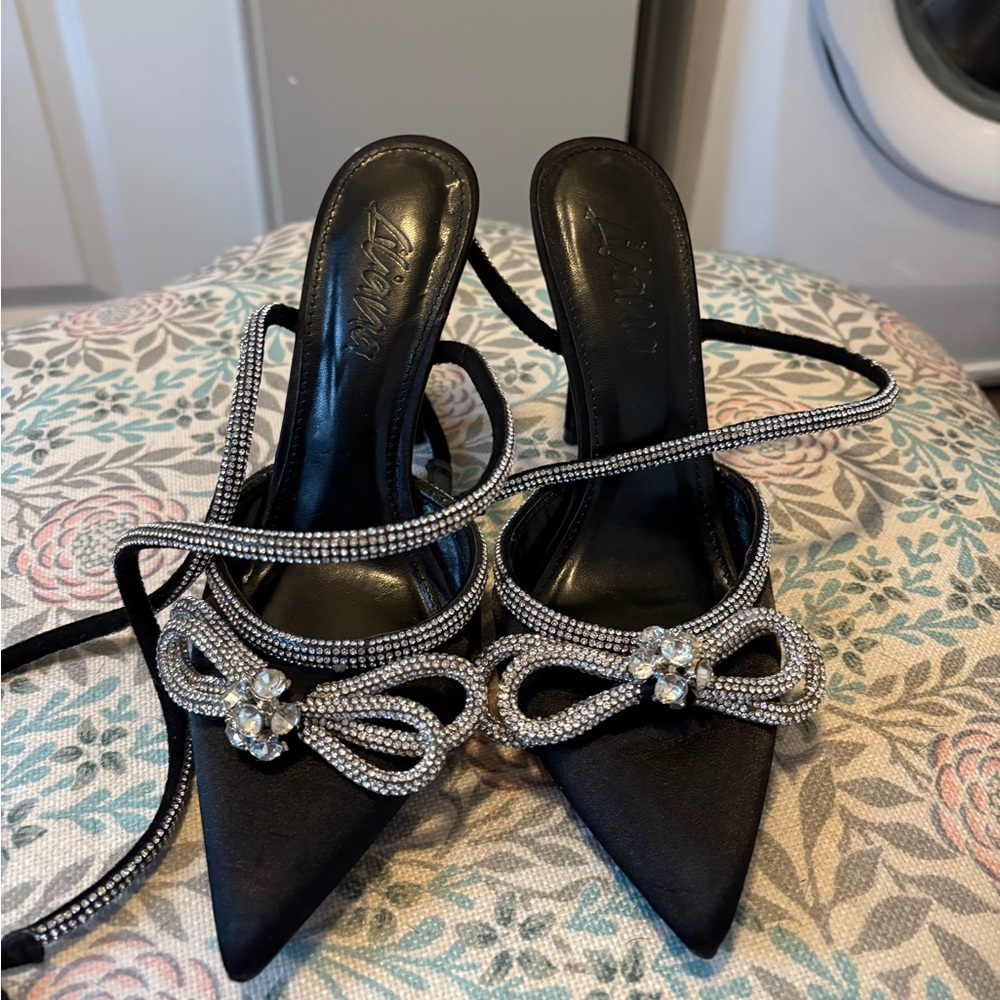 Liliana Black and Silver Bow Heels - Picture 3 of 4